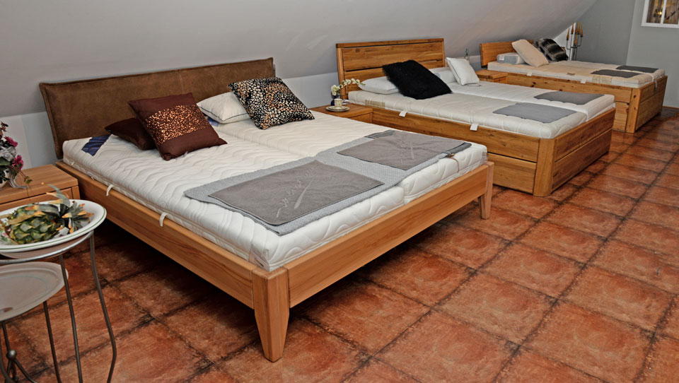 Bett mit Stauraum SYSTEMBETT in verschiedenen Holzarten und Ausführungen