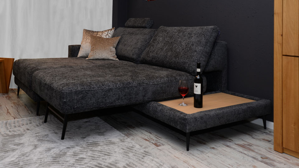Sofa STELLA, drehbarer Sitz wird zum Longchair
