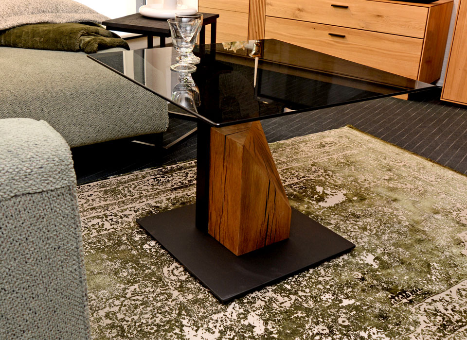 Couchtisch KALMAR, höhenverstellbar mit Lift, Platte aus Glas, Fuß Massivholz Couchtisch KALMAR, höhenverstellbar mit Lift, Platte aus Glas, Fuß Massivholz
