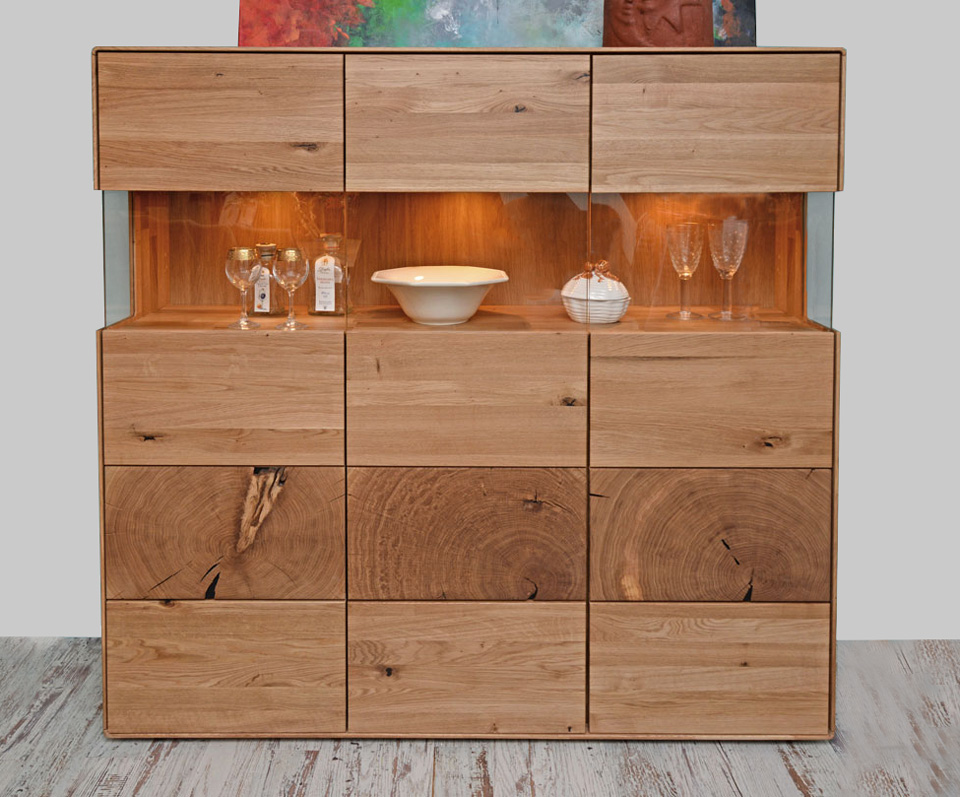 Wohnzimmerschränke CLYDE, Highboard aus Wildeiche, massiv, mit Hirnholzapplikation, mit Beleuchtung