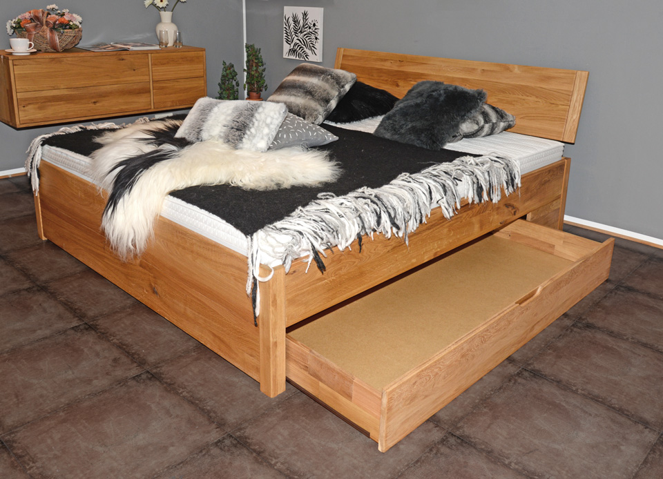 Doppelbett mit Schubladen BALDER, Wildeiche massiv