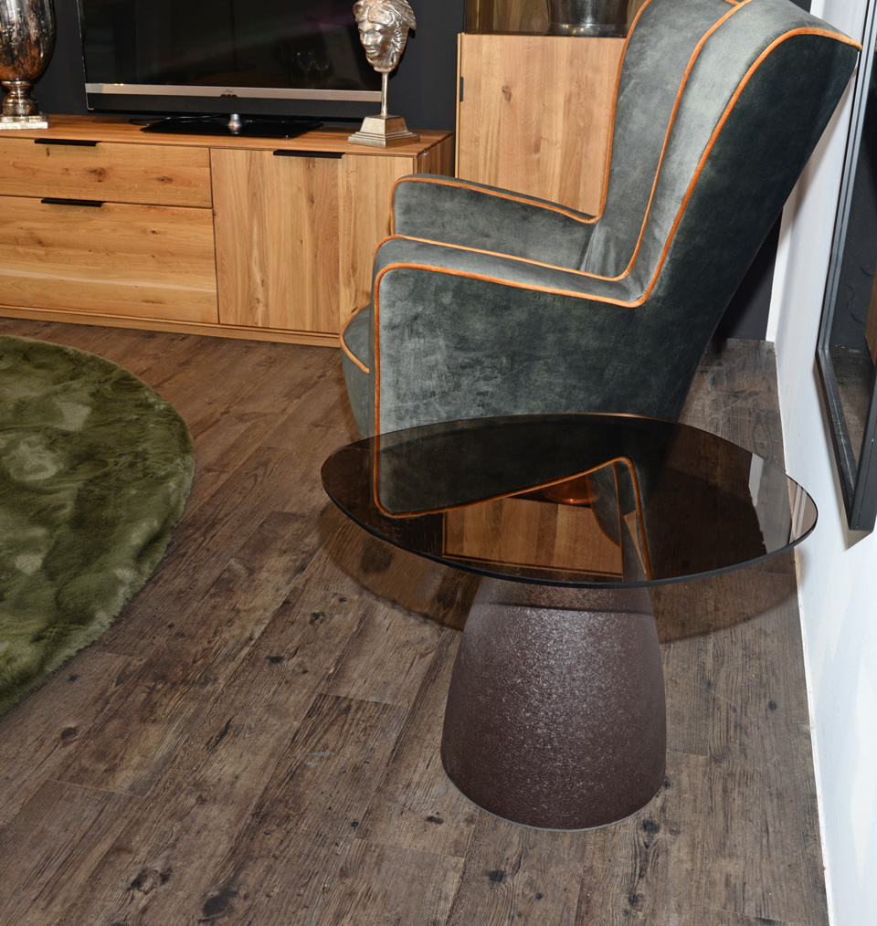 Beistelltisch CLUSION BLACK, Glasplatte auf Metalluntergestell