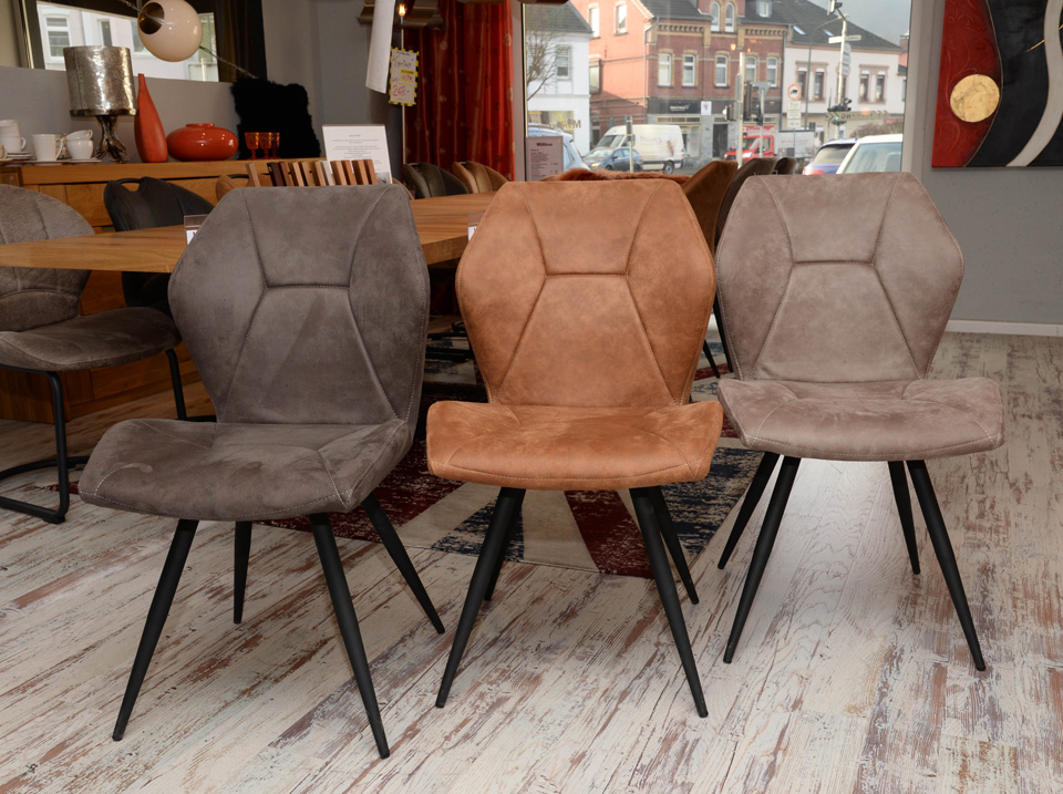 Stuhl JULIAN, Bezug Mikrofaser, schwarzes 4-Fuß-Gestell