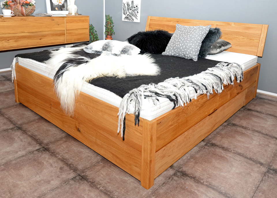 Bett mit Schubladen BALDER, Wildeiche massiv, Holzkopfteil