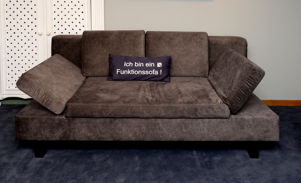 Sofa Querschläfer TONI C mit 2 verstellbaren Armteilen Sofa Querschläfer TONI C mit 2 verstellbaren Armteilen