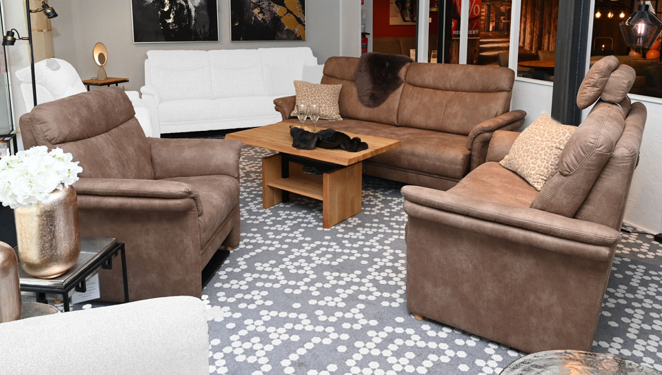 Sofa LARS als komplette Sitzgruppe, 3- und 2-Sitzer und Sessel, 3-Sitzer mit Sitzvorzug Sofa LARS als komplette Sitzgruppe, 3- und 2-Sitzer und Sessel, 3-Sitzer mit Sitzvorzug